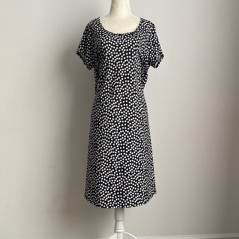 Lexington Avenue Polka Dot Short Sleeve Dress